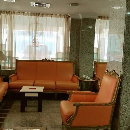 Aparthotel Deebaj Al Khabisi Plaza à Dubaï Extérieur photo