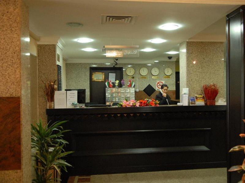 Aparthotel Deebaj Al Khabisi Plaza à Dubaï Extérieur photo