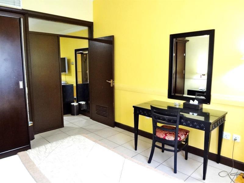 Aparthotel Deebaj Al Khabisi Plaza à Dubaï Extérieur photo