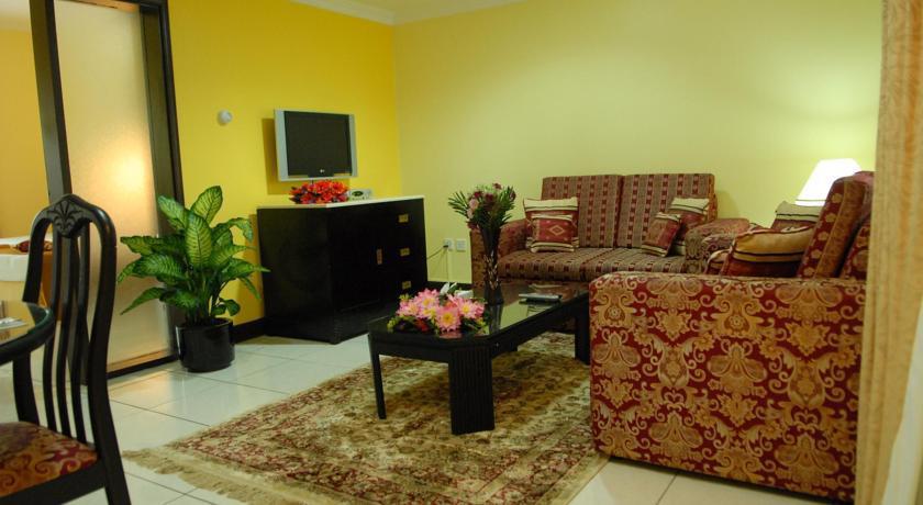 Aparthotel Deebaj Al Khabisi Plaza à Dubaï Extérieur photo